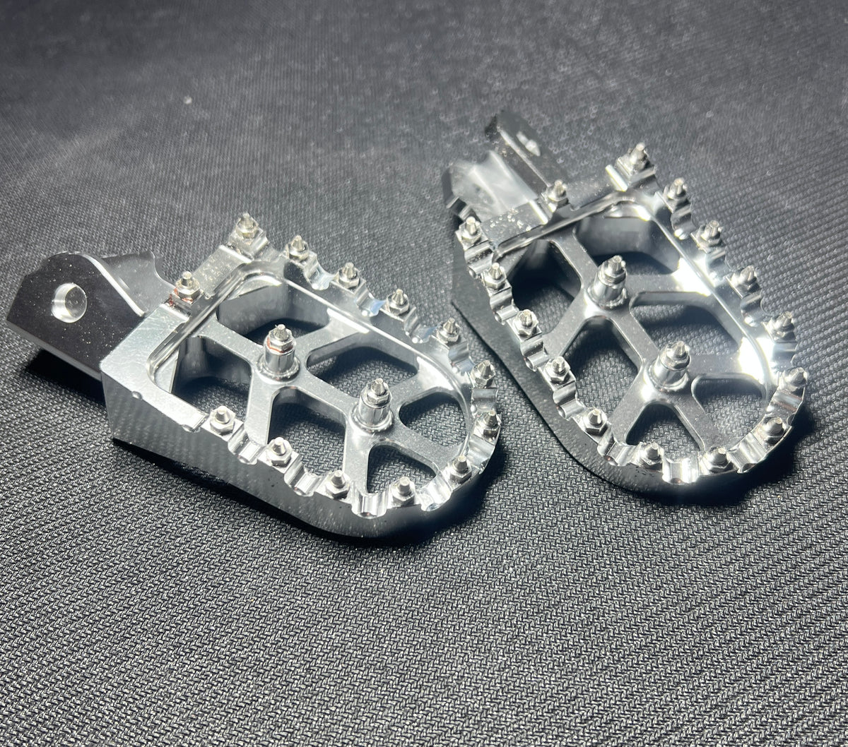 Velterra Foot Pegs